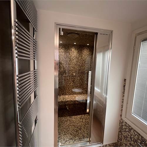 BAGNO CON 1 CON SAUNA