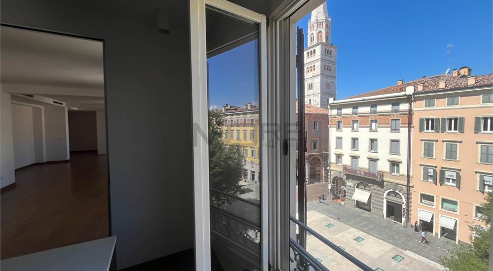 VISTA SULLA PIAZZA