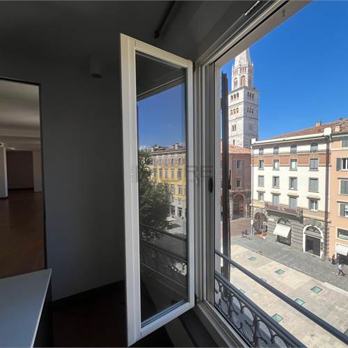 VISTA SULLA PIAZZA