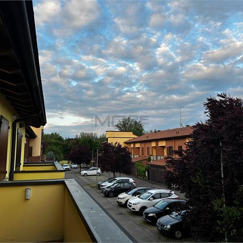 ESTERNO CASA SUD EST