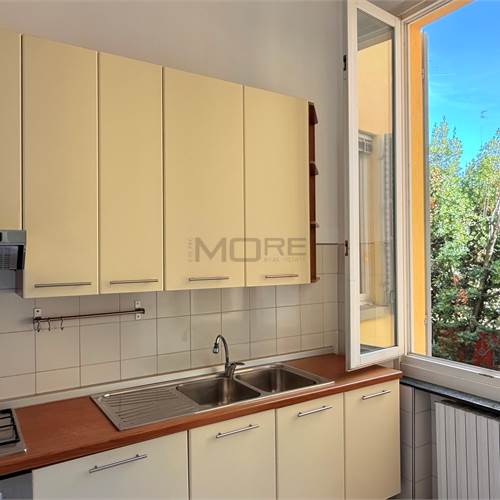 CUCINA SEMIABITABILE 