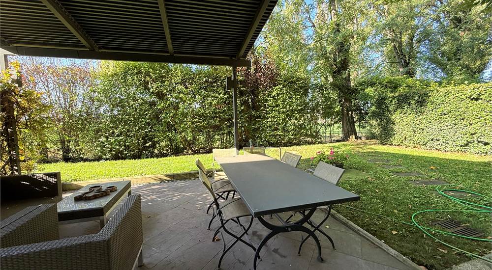 ESTERNO - GIARDINO PRIVATO