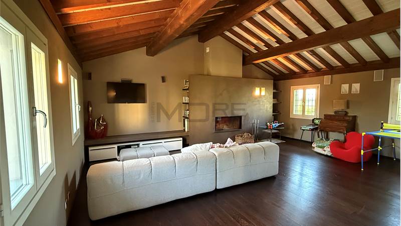 Villa in vendita a Modena (Tre Olmi), Località Freto