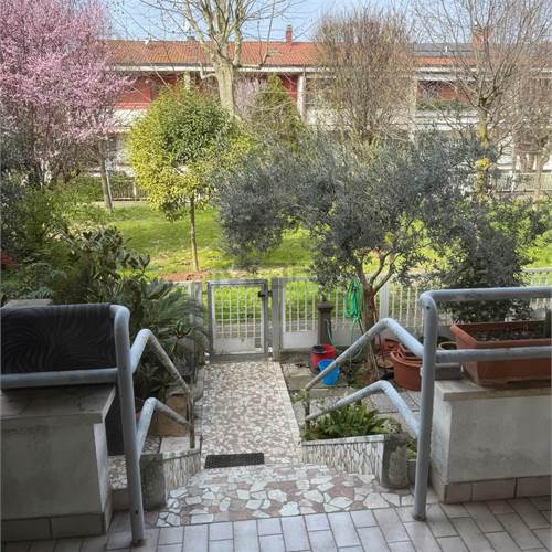 BALCONE INGRESSO