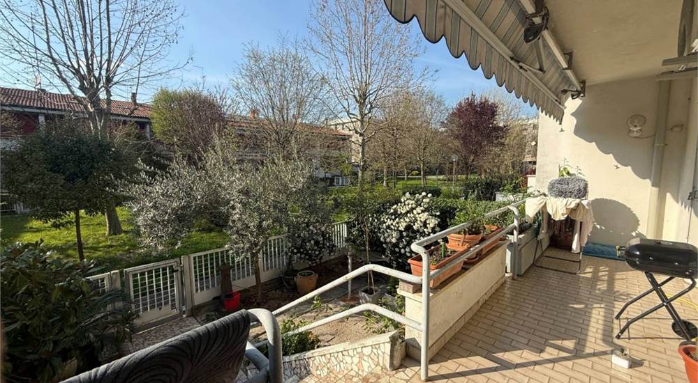 BALCONE D'INGRESSO