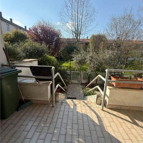 BALCONE INGRESSO