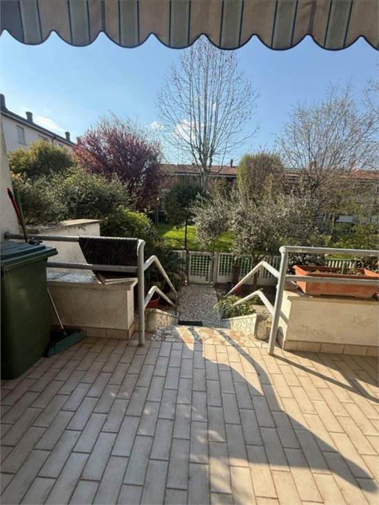 BALCONE INGRESSO