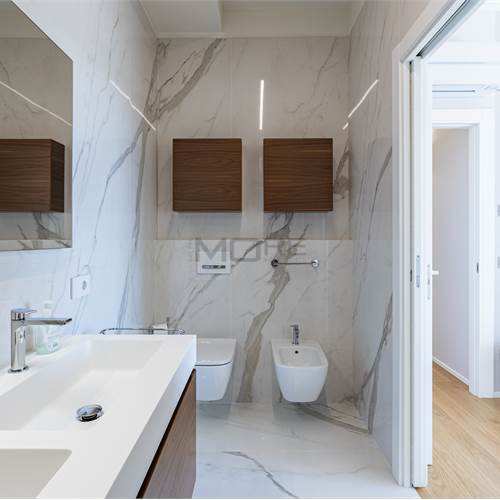 BAGNO 2 - CAMERA MATRIMONIALE 