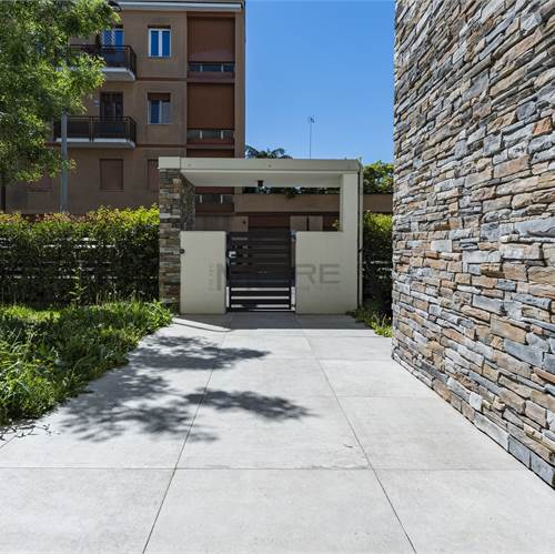 INGRESSO CONDOMINIALE 
