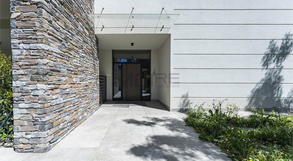 INGRESSO CONDOMINIALE 