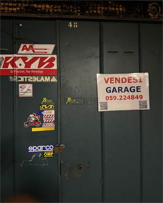 GARAGE 48