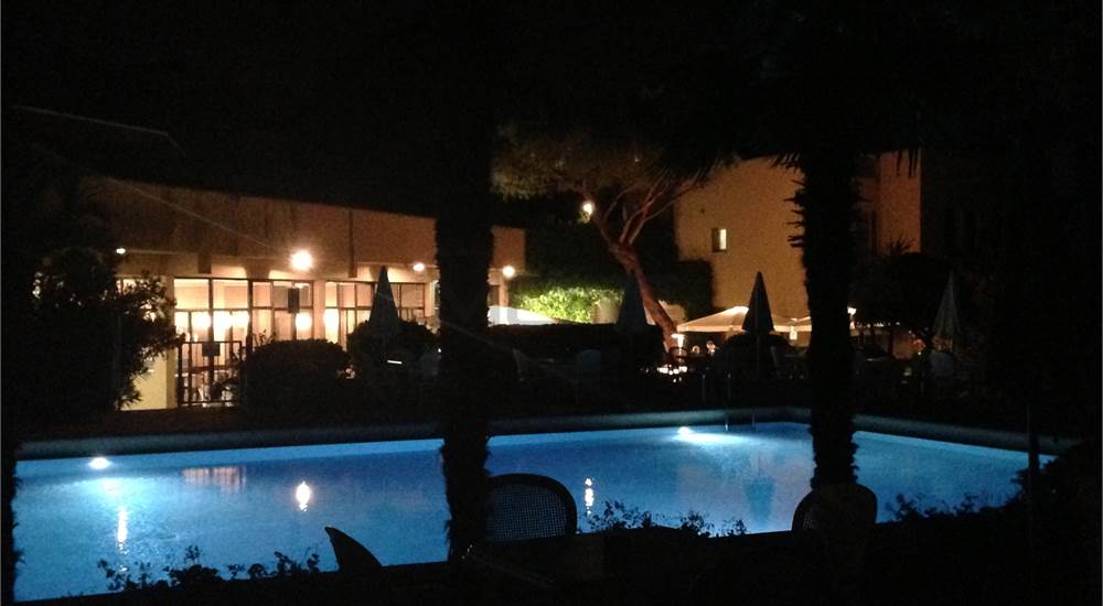 PARTI COMUNI: PISCINA GRANDE