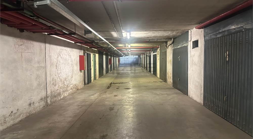 CORSIA GARAGE 