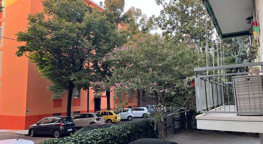 CORTILE BALCONI RIFATTI