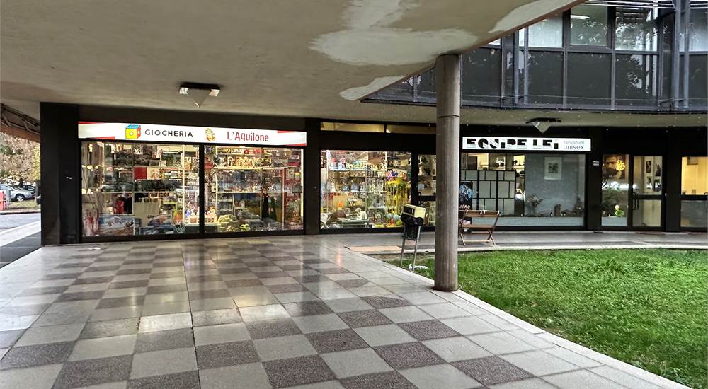 ESTERNO