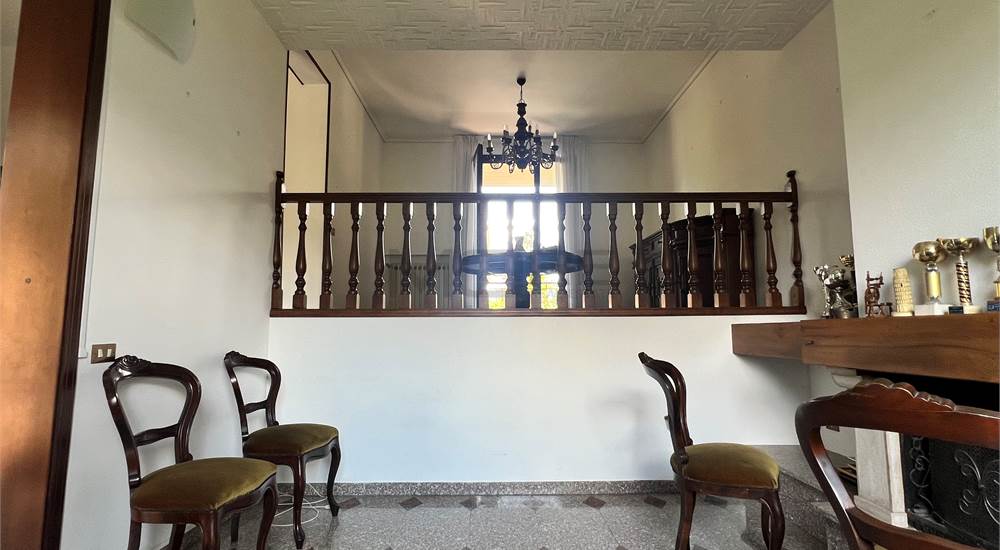 SALA
