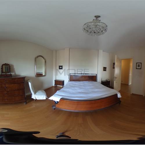 CAMERA 1