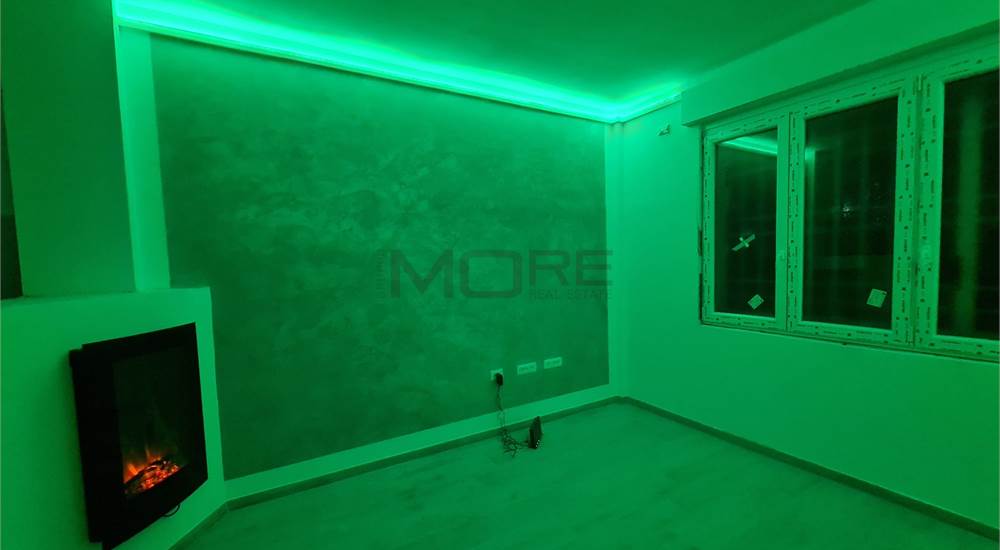 DOMOTICA SCENARI LUCI COLORE