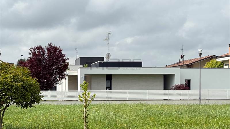 Villa in vendita a Spilamberto Via dei Liutai