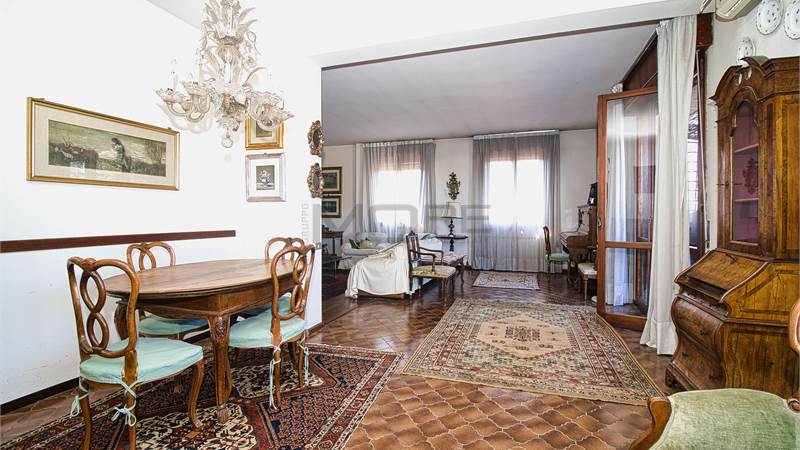 Attico in vendita a Modena (Musicisti), via Morselli