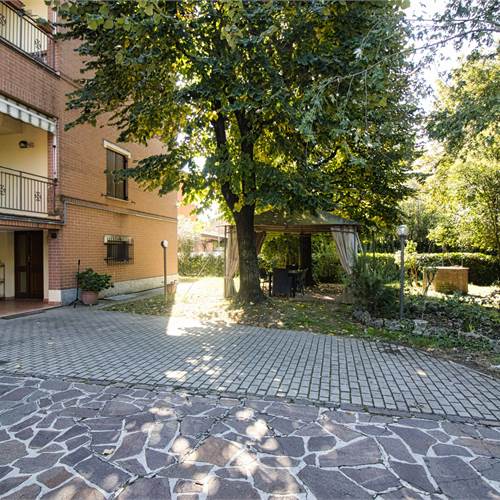 INGRESSO GIARDINO