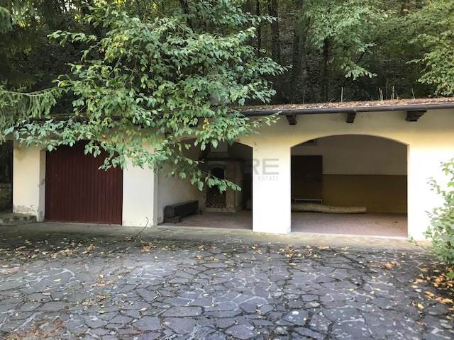 garage -legnaia-deposito