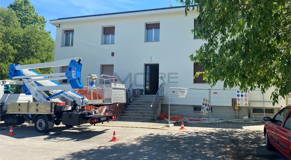 LAVORI ESTERNI IN FASE DI ULTIMAZIONE 