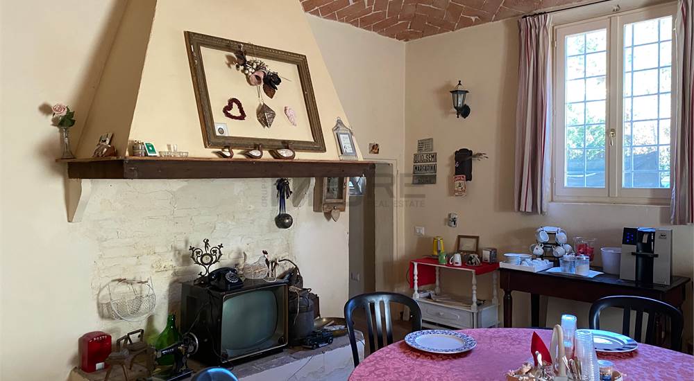 ALTRO FABBRICATO ADIACENTE