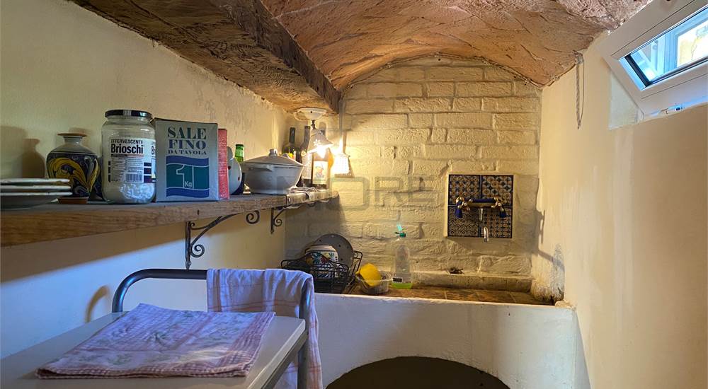 ALTRO FABBRICATO ADIACENTE