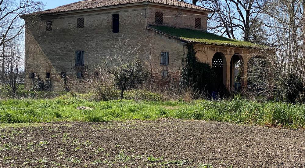 ED 2 - STALLA E FIENILE