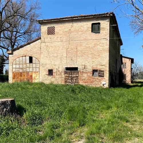 ED 2 - STALLA E FIENILE