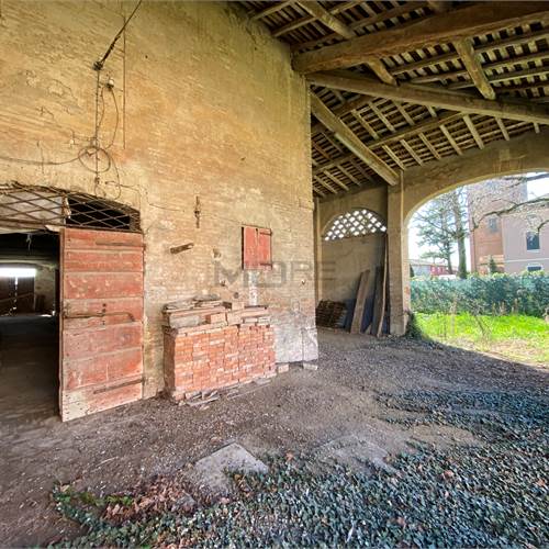 ED 2 - PORTICO STALLA